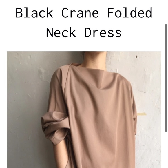BLACK CRANE • folded neck dress - Picture 5 of 16